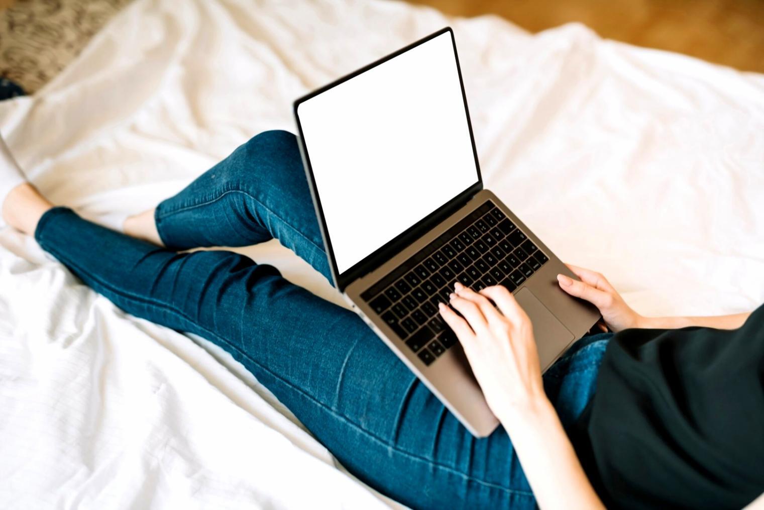 Educación interactiva Iravonelux